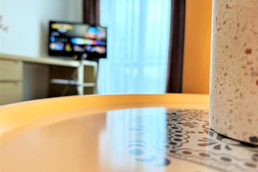 Exclusive Penthouse Near Citycenter 120M2 +Netflix 크라쿠프 외부 사진